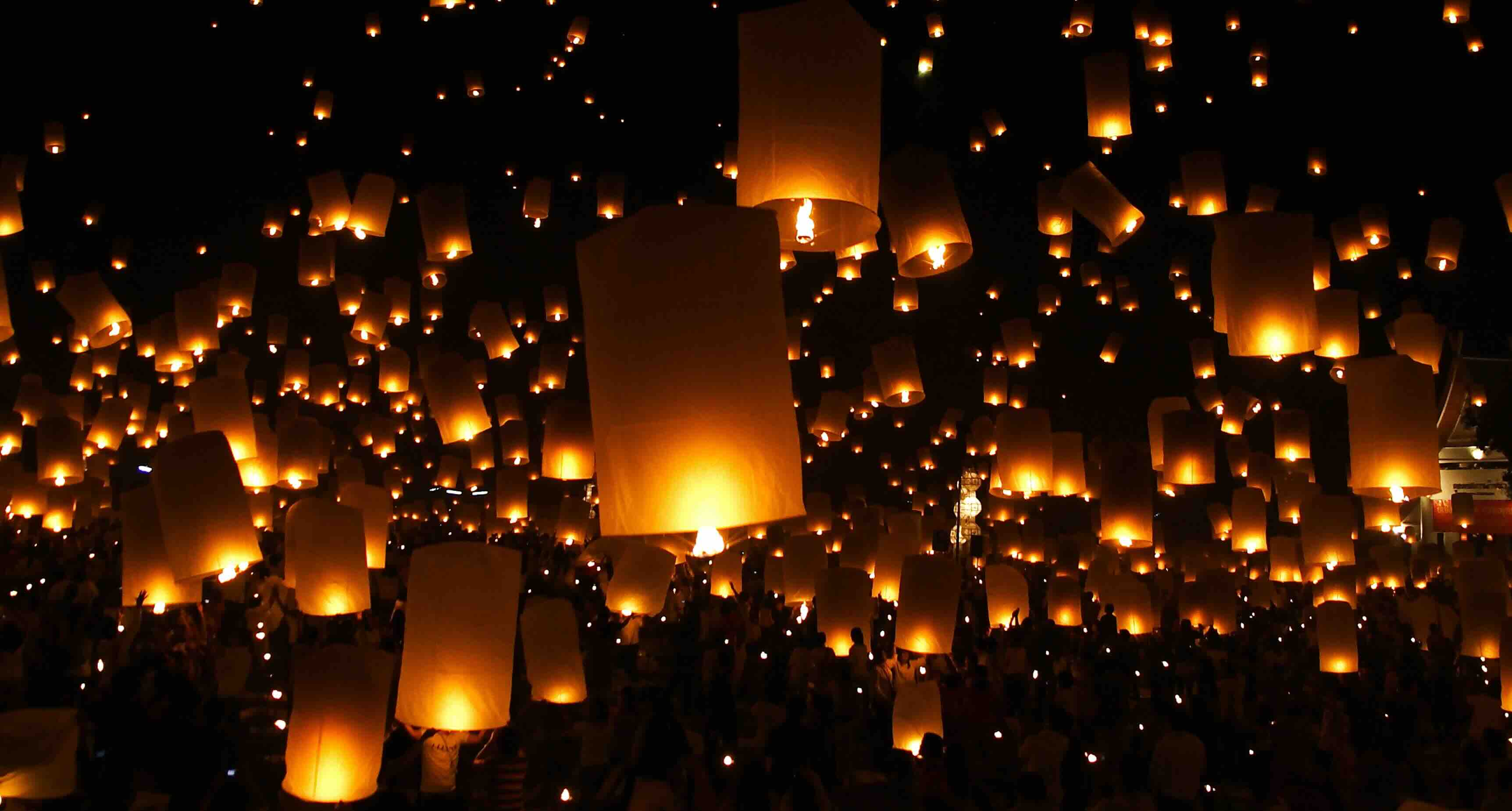 Yi Peng Lantern Festival 2025