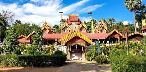 Wat Chalermprakiat, Lampang - Lampang